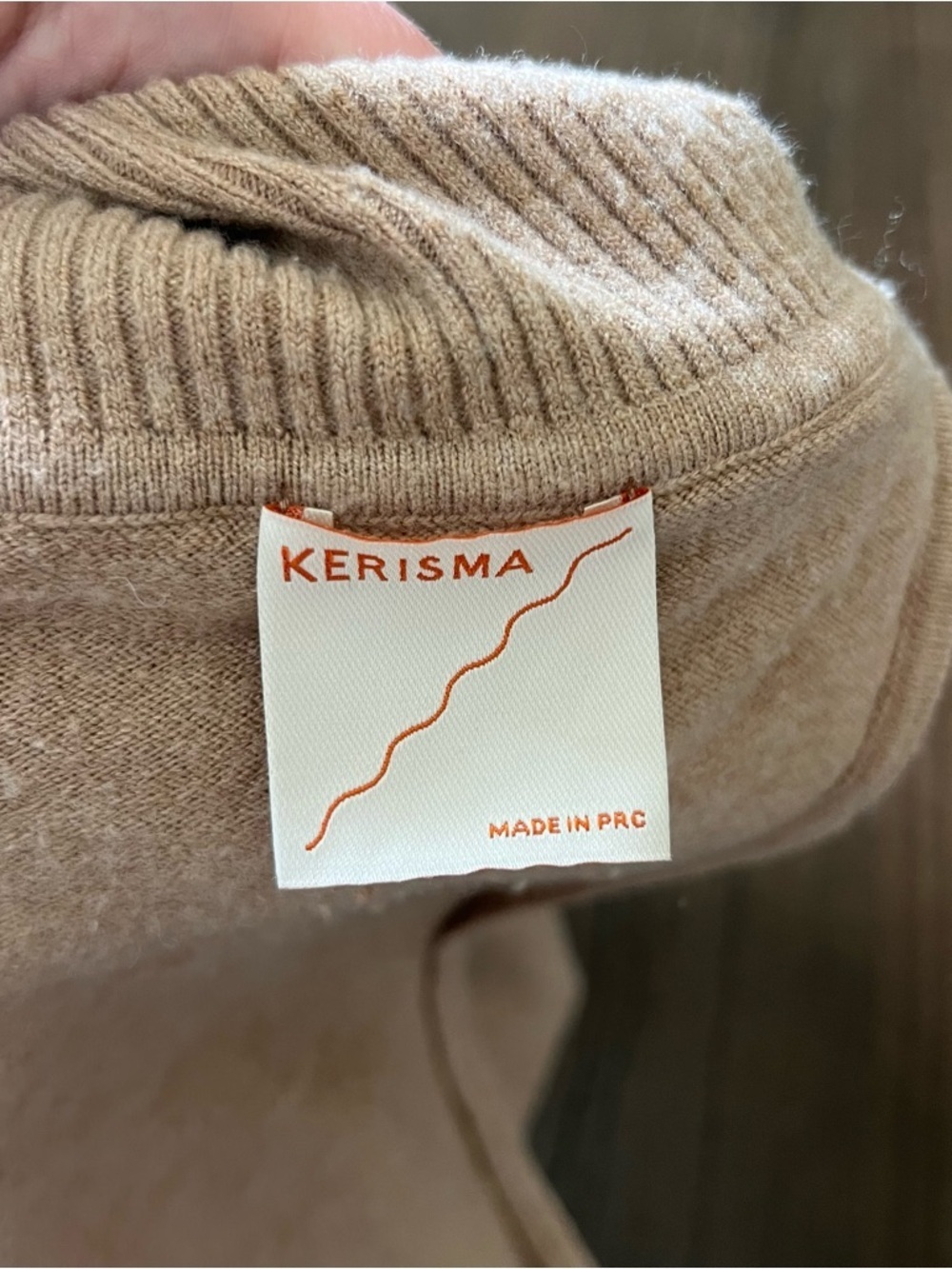 Women’s Camel Turtleneck Cape Sweater - M/L - Picture 8 of 8